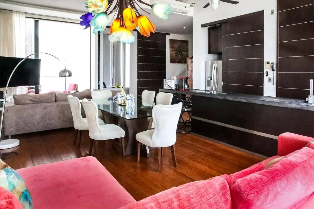 Exotic Ph/Terrace/ Freeparking/5A Avenue/Fast Wifi Apartment Playa del Carmen 0*,  Mexico
